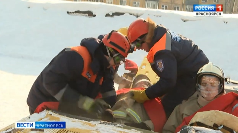 Вести Красноярск. В Красноярске проходят учения пожарно-спасательных команд МЧС