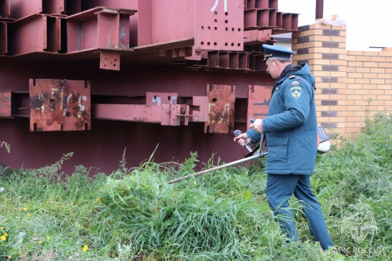 В Емельяновском районе состоялся противопожарный субботник