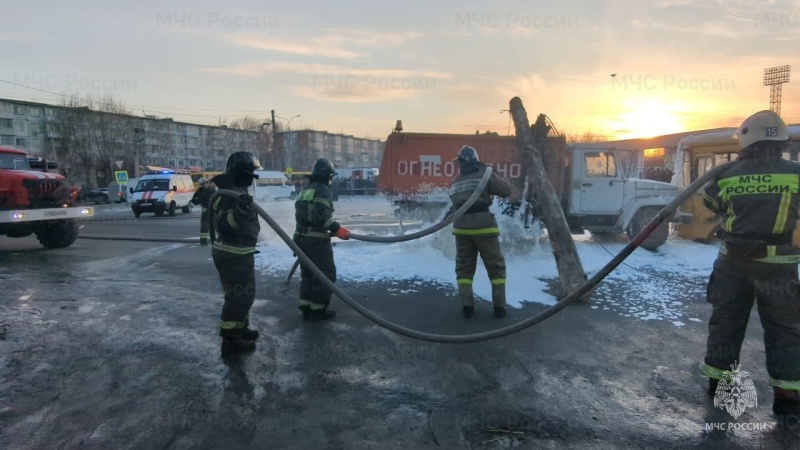 В Ачинске специалисты МЧС России ликвидировали последствия условного ДТП